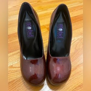 Morbid Threads ruby and black print size 7